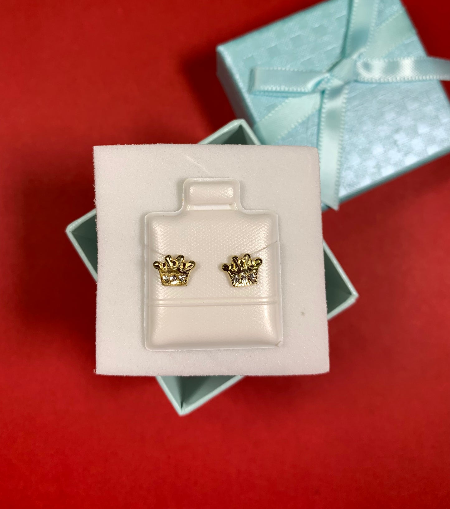 Arito de oro de 10KT en forma de corona