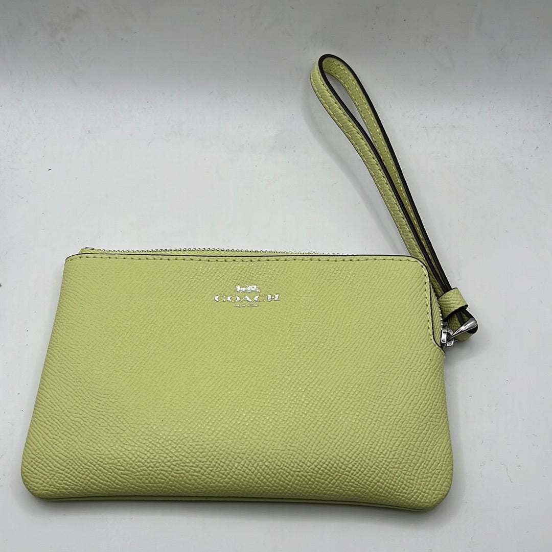 wristlet coach