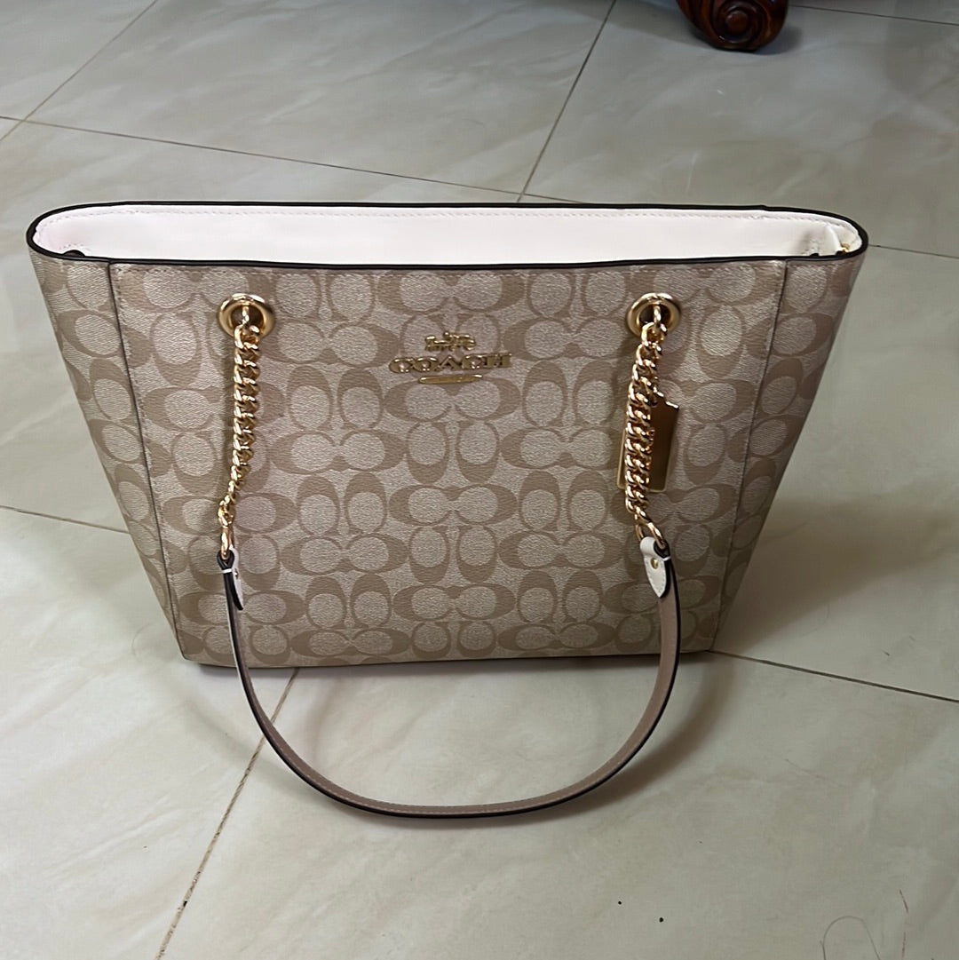 COACH Sig Cammie CHN Tote